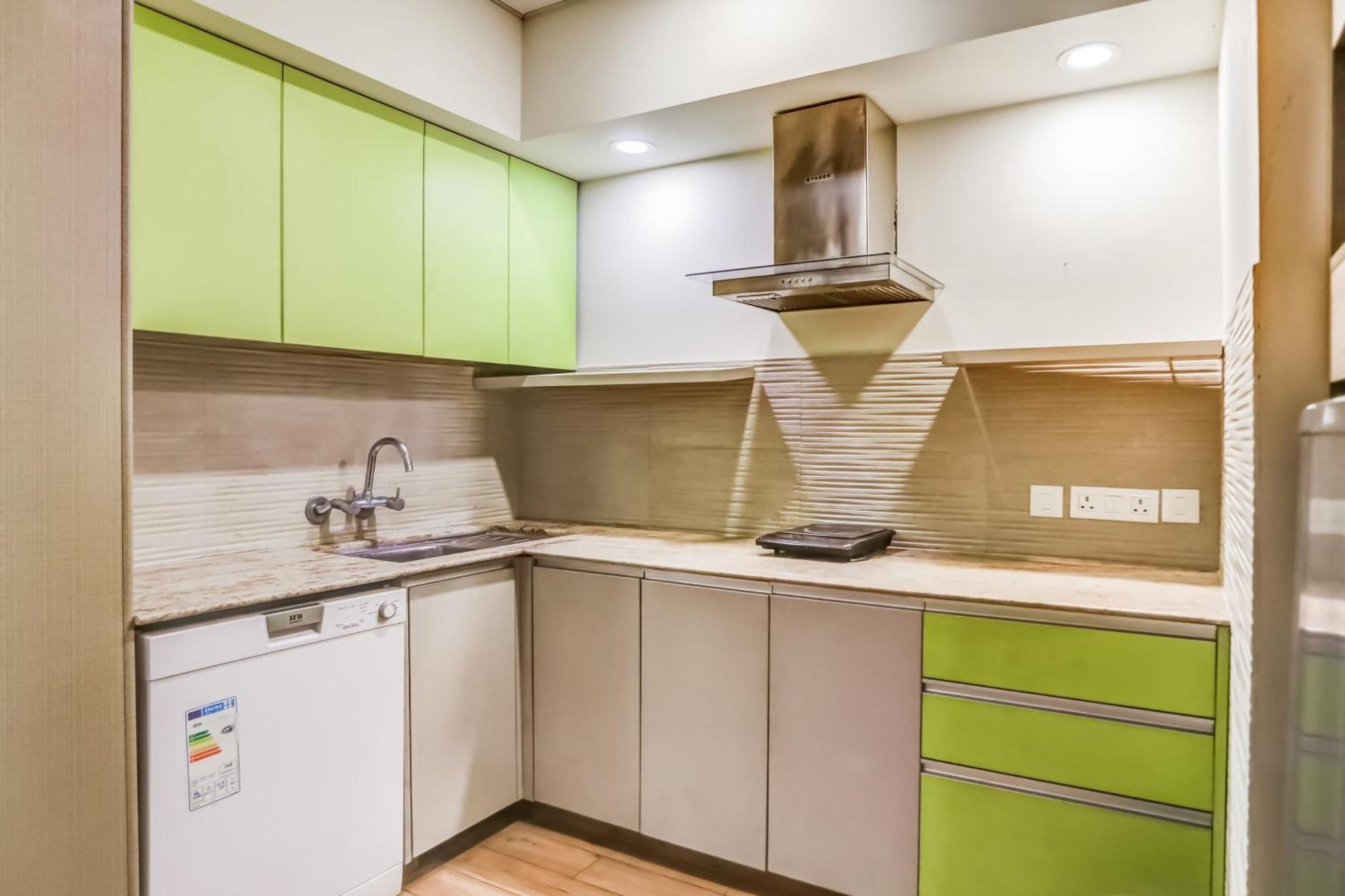Collection O Limewood Stay 구르가온 외부 사진